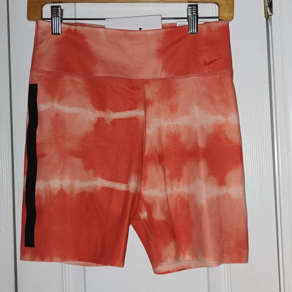 Nike Women's One Luxe Dri-FIT 7" Mid-Rise Printed Training Shorts  Sz M NWT